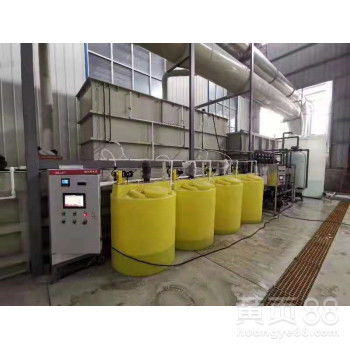 余姚塑料化工化纖廠RO反滲透純水處理項目 儲氣裝置在達旺去離子水設備安裝中的關鍵作用